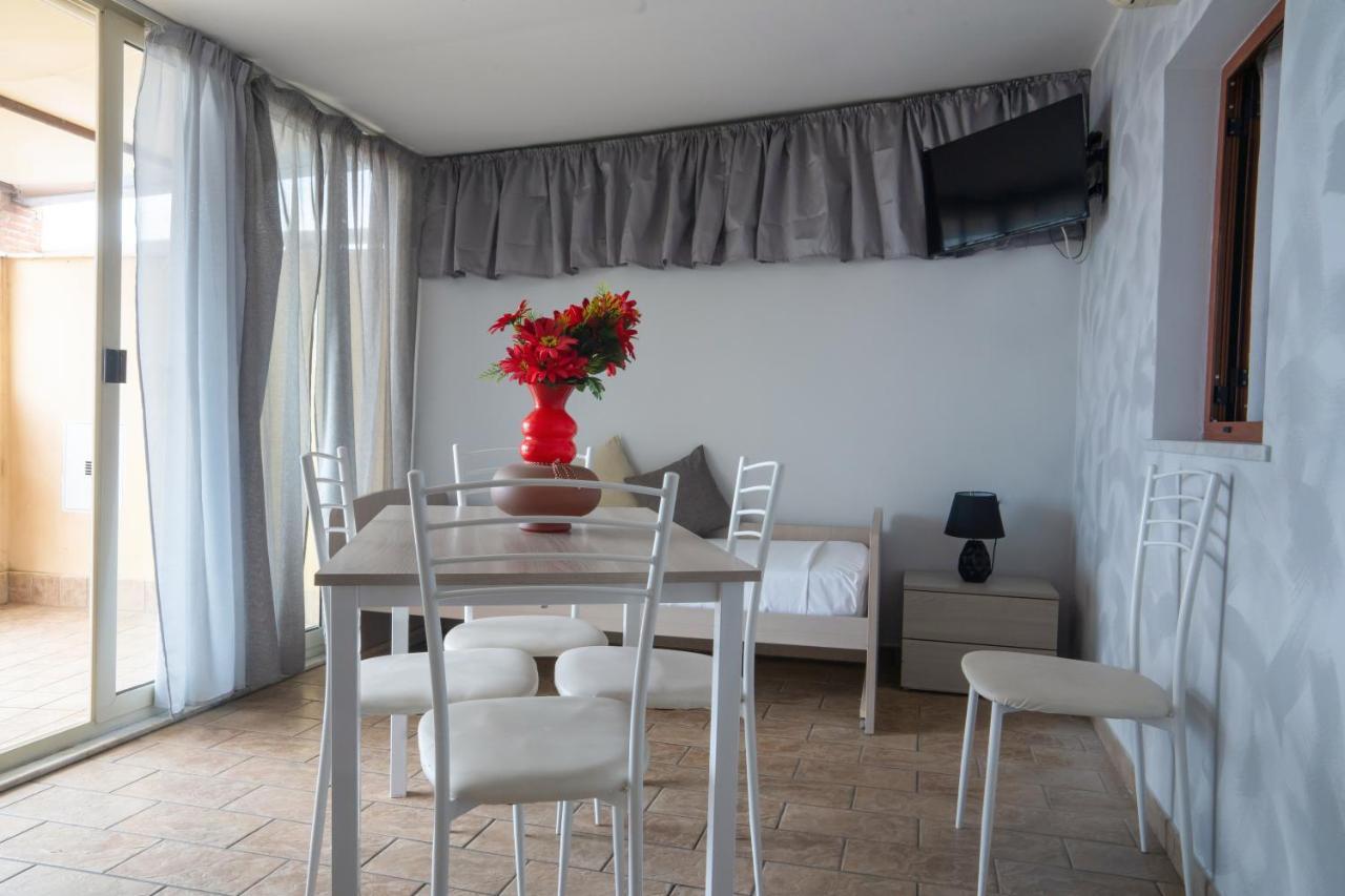 Nick & Santo'S Holiday Homes R Giardini Naxos Luaran gambar